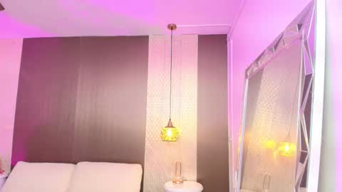 aprillross online show from January 15, 11:37 am