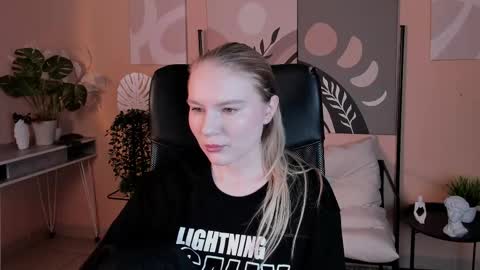 April. All year round.  online show from October 7, 11:46 pm