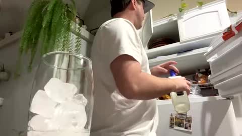 Aquaman online show from December 29, 3:33 am