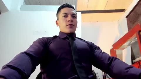 Jonathan online show from October 8, 8:28 pm