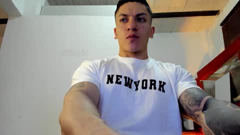 Jonathan online show from November 8, 6:51 pm