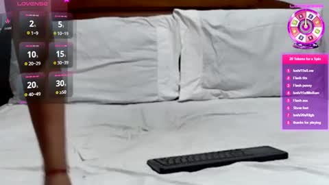 Snapshot of arab_catwoman chatting on November 11, 6:13 am Arab Catwoman online show from November 11, 6:13 am