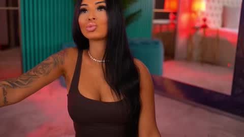 arabellaposh online show from September 14, 5:39 am