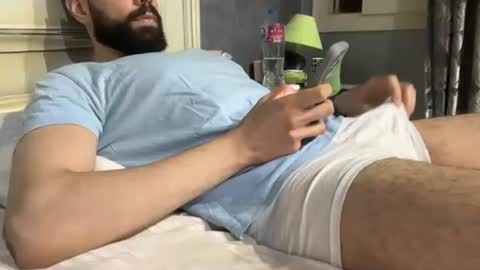 Egyptian Man online show from October 13, 1:05 am