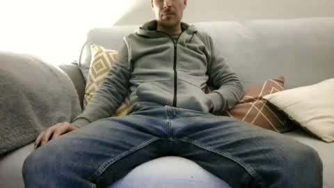 Snapshot of aragon9999 chatting on March 13, 9:32 pm aragon9999 online show from March 13, 9:32 pm