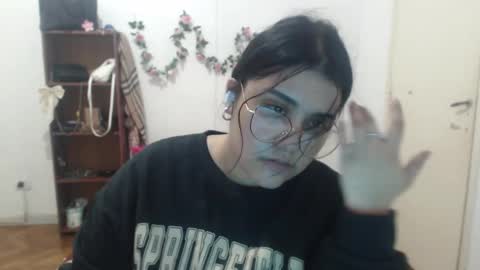 Aralyn  online show from January 15, 1:16 pm