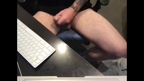 Snapshot of arcade76 chatting on January 10, 3:19 am arcade76 online show from January 10, 3:19 am