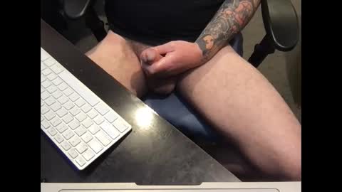 Snapshot of arcade76 chatting on February 9, 12:47 am arcade76 online show from February 9, 12:47 am