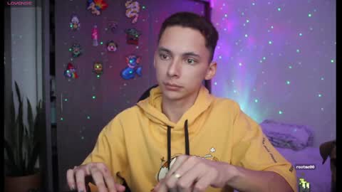 ARCHIBALDO online show from February 5, 1:11 pm