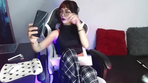 Ardat lili69 online show from January 13, 12:45 pm