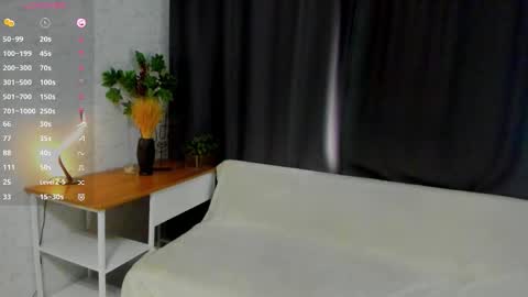 Amy online show from October 15, 4:23 am