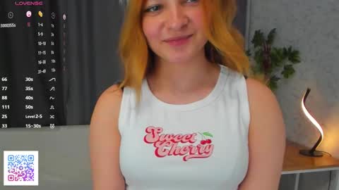 Amy online show from October 19, 4:02 am