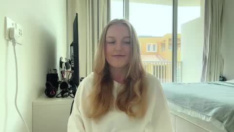Ariana online show from May 17, 9:38 am