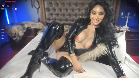 Areeya Wankiston online show from October 3, 2:08 am