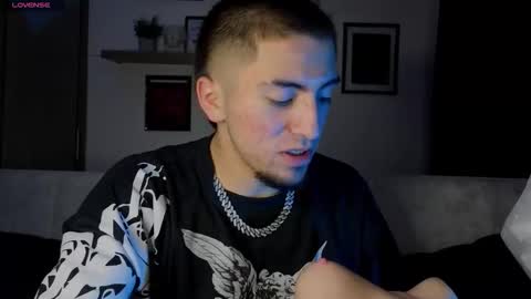 Mateo online show from November 21, 2:21 am