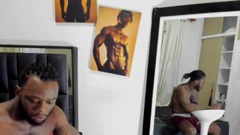 Snapshot of arexblakk chatting on June 1, 8:10 pm AREXXBLAKK online show from June 1, 8:10 pm