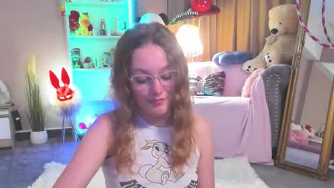 Ariel online show from April 20, 10:00 pm