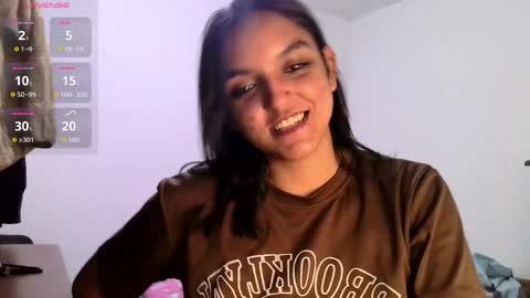 Snapshot of ari_20_ chatting on May 28, 3:48 am Bella online show from May 28, 3:48 am