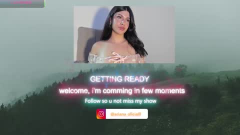 Snapshot of ari_bastett chatting on October 27, 12:36 am Ariana online show from October 27, 12:36 am