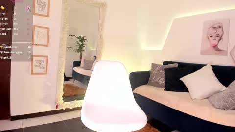 Ari online show from February 5, 5:53 pm