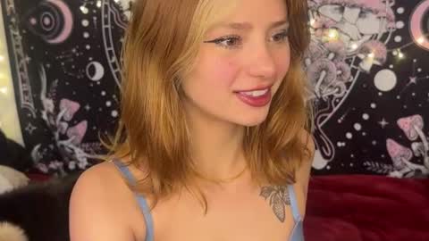Snapshot of ari_kat666 chatting on June 26, 3:55 am ari online show from June 26, 3:55 am