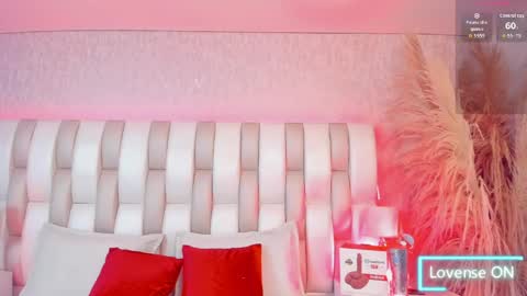 ari_lynn_ online show from April 22, 3:31 am