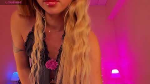 aria69stars online show from December 4, 1:58 am