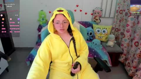 Linda online show from March 12, 1:47 am