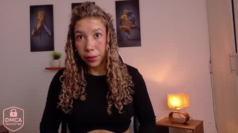 aria_bliss_01 online show from November 8, 12:38 pm