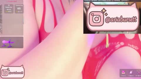 Snapshot of aria_bursett chatting on October 7, 3:42 pm Aria online show from October 7, 3:42 pm