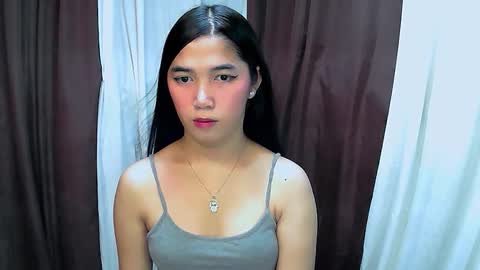 Snapshot of aria_fucks chatting on October 6, 3:26 am ARIA online show from October 6, 3:26 am