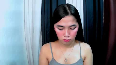 Snapshot of aria_fucks chatting on October 16, 5:25 pm ARIA online show from October 16, 5:25 pm