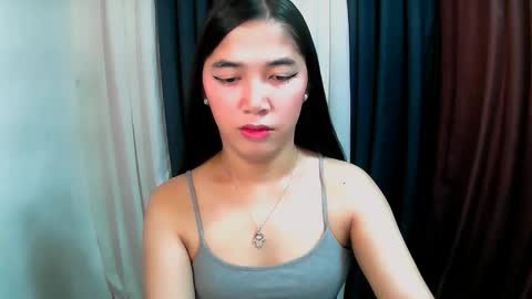 Snapshot of aria_fucks chatting on December 2, 2:17 am ARIA online show from December 2, 2:17 am