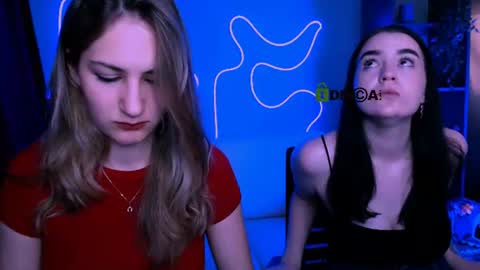 Aria online show from June 19, 7:06 pm