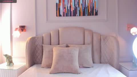 Aria  online show from January 4, 2:25 am