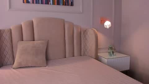 Aria  online show from February 9, 3:32 am