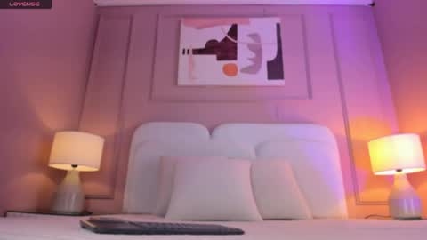 Aria  online show from April 22, 3:20 am