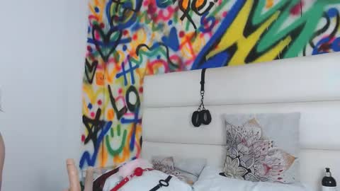 Snapshot of aria_martiin chatting on December 22, 5:53 pm aria online show from December 22, 5:53 pm