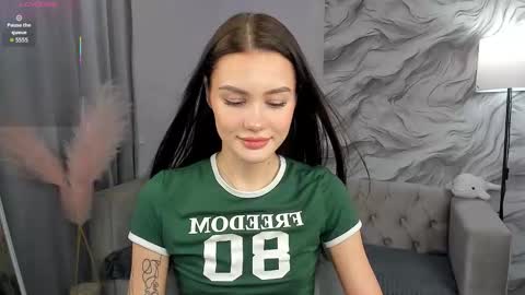 Snapshot of aria_mila chatting on September 9, 10:26 am aria_mila online show from September 9, 10:26 am