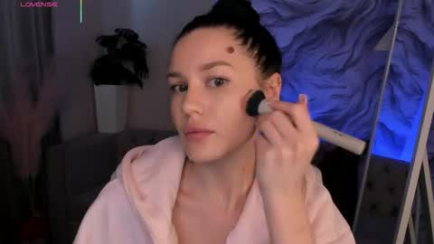 aria_mila online show from March 18, 2:47 am