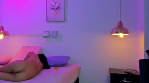 aria_millers1 online show from May 9, 11:15 am