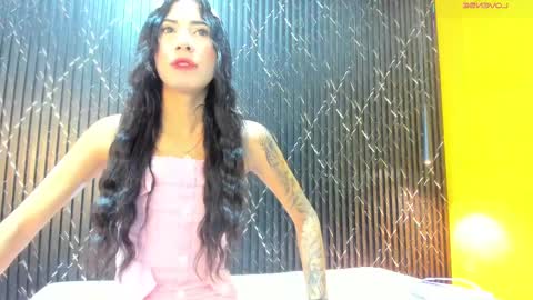 Aria Millers  online show from September 18, 11:45 am