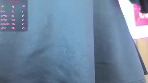 Aria online show from December 17, 3:18 pm