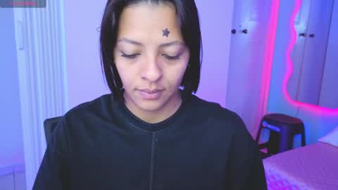 Aria online show from March 28, 3:00 pm