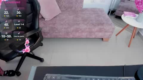 Aria  online show from September 30, 7:52 pm