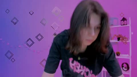Snapshot of aria_wild_ chatting on May 6, 6:57 pm aria_wild_ online show from May 6, 6:57 pm