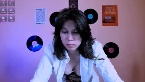 Snapshot of aria_wild_ chatting on June 14, 2:24 am aria_wild_ online show from June 14, 2:24 am
