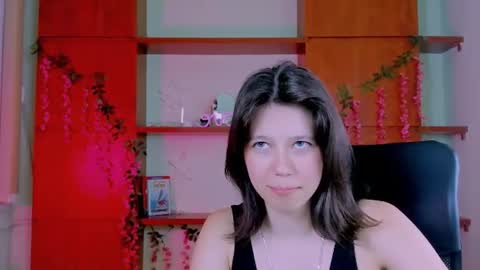 Snapshot of aria_wild_ chatting on June 18, 9:14 am aria_wild_ online show from June 18, 9:14 am