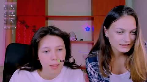 Snapshot of aria_wild_ chatting on June 19, 7:06 pm aria_wild_ online show from June 19, 7:06 pm