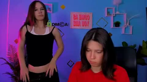 Snapshot of aria_wild_ chatting on June 26, 6:34 pm aria_wild_ online show from June 26, 6:34 pm